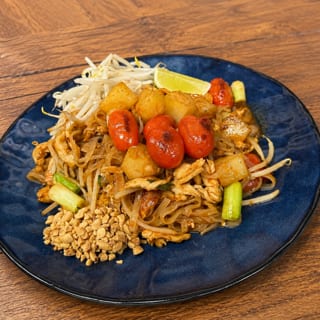 Hawaiian Pad Thai