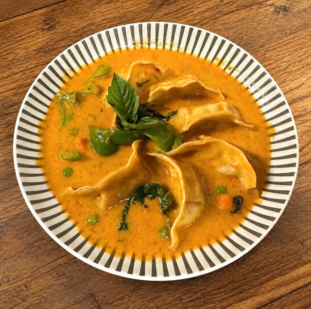 Dumplings Curry.