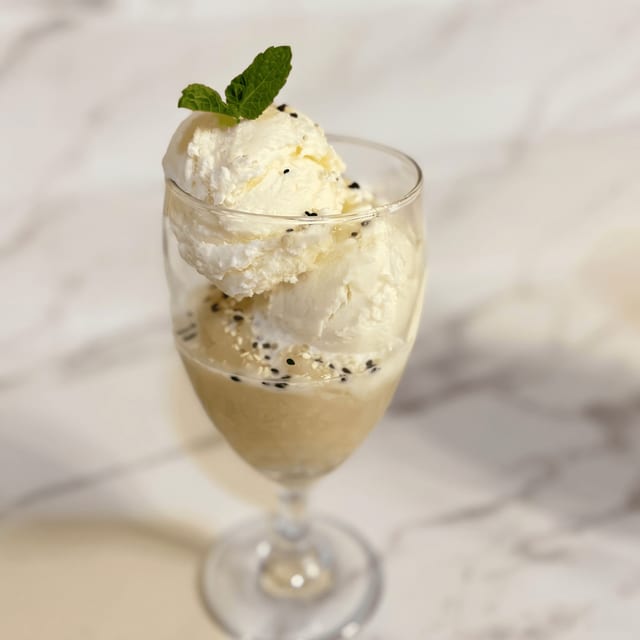 Sweet Sticky Rice with Vanilla Ice Cream.
