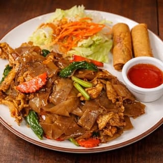 L Pad See Ew Noodle Set